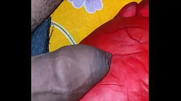 চালান আল্টা ভারতীয় ফুট টোরিং সহ কামিং