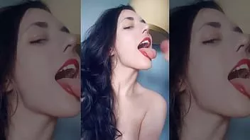 再生 300発以上発射！究極のセクシーなサフラン cumpilation