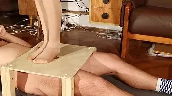 play Domina pik stampende slaaf in nylon tijen pt2 hd