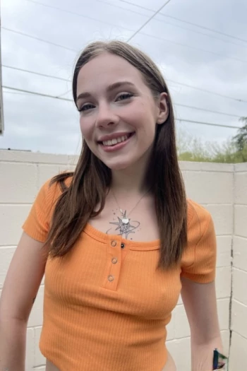 Pornostar Venus Vixen