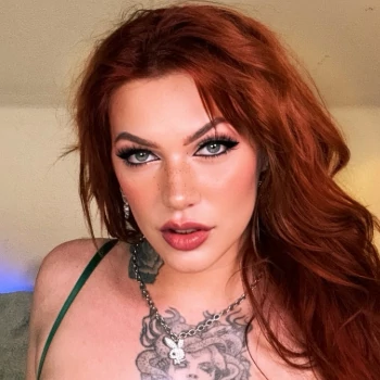 Pornoster Roxi Riot