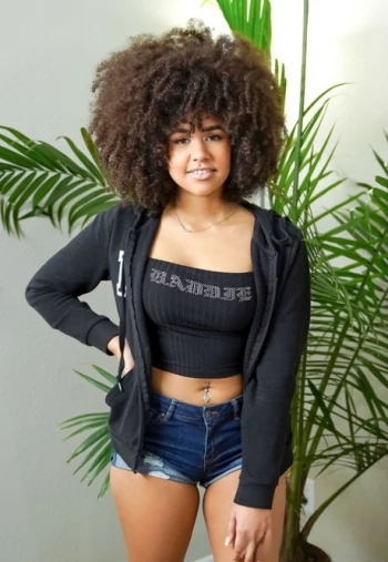 Pornstar Christina Savoy