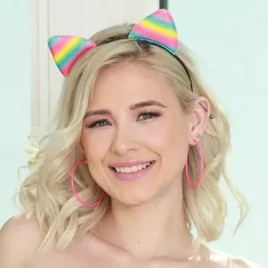 ポルノスター Jessie Saint